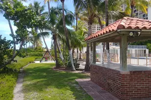 2655 Collins Ave, Miami Beach, FL 33140 - Photo 13