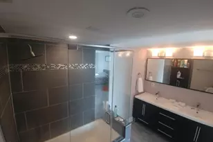 2655 Collins Ave, Miami Beach, FL 33140 - Photo 11