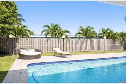 8337 NW 25th Court, Sunrise, FL 33322 - Photo 13