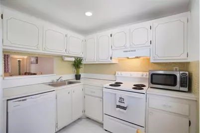 2650 NW 49th Avenue #320, Lauderdale Lakes, FL 33313 - Photo 9