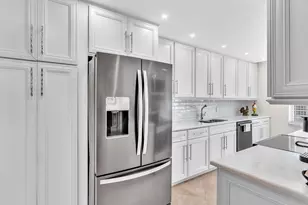 4300 N Ocean Blvd, Fort Lauderdale, FL 33308 - Photo 13