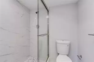 12600 SW 5th Ct, Pembroke Pines, FL 33027 - Photo 13