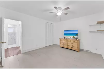 7401 Pines Boulevard #201, Pembroke Pines, FL 33024 - Photo 11