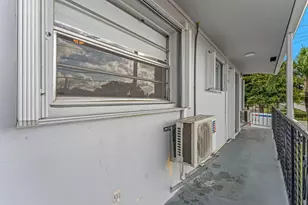 7401 Pines Blvd, Pembroke Pines, FL 33024 - Photo 9