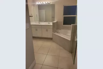 2019 SW Bellevue Avenue, Port Saint Lucie, FL 34953 - Photo 5