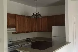 819 NE 199th St, Miami, FL 33179 - Photo 3