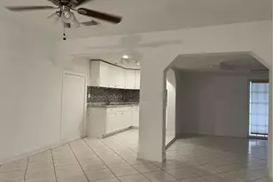 6902 SW 15th St, North Lauderdale, FL 33068 - Photo 17