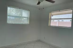 6902 SW 15th St, North Lauderdale, FL 33068 - Photo 23