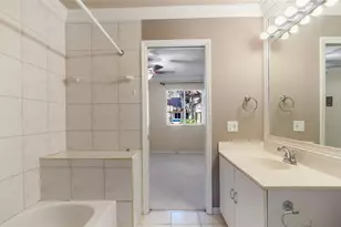 10945 W Broward Blvd, Plantation, FL 33324 - Photo 29