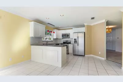 10945 W Broward Boulevard #10945, Plantation, FL 33324 - Photo 15