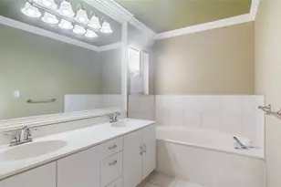 10945 W Broward Blvd, Plantation, FL 33324 - Photo 37