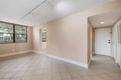 6190 Woodlands Boulevard #111, Tamarac, FL 33319 - Photo 13