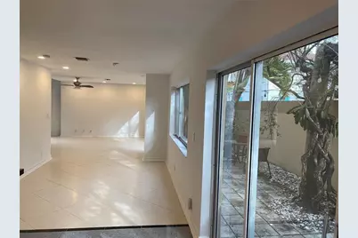 101 SE 15th Avenue #E, Fort Lauderdale, FL 33301 - Photo 17