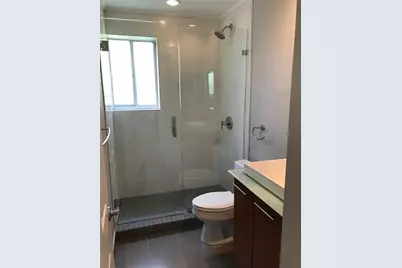 101 SE 15th Avenue #E, Fort Lauderdale, FL 33301 - Photo 9