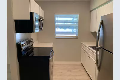 4385 NE 13th Avenue, Oakland Park, FL 33334 - Photo 7