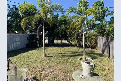 4385 NE 13th Avenue, Oakland Park, FL 33334 - Photo 21