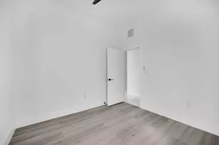 2531 NW 14th Ct, Fort Lauderdale, FL 33311 - Photo 39