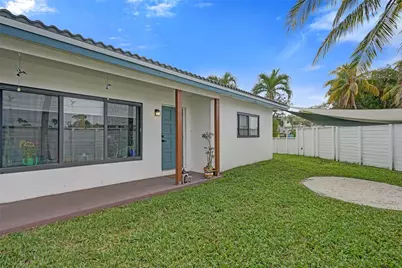 2500 NE 16th Avenue, Wilton Manors, FL 33305 - Photo 15