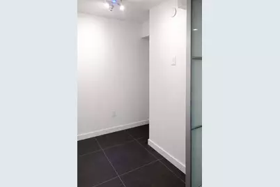 2020 NE 135th Street #502, Miami, FL 33181 - Photo 7