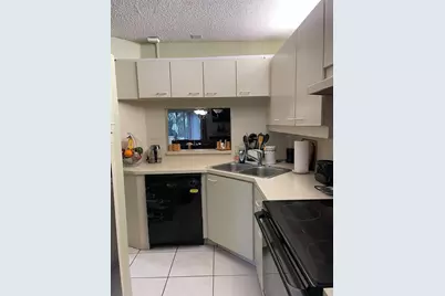 9520 SW 1st Place #6B, Coral Springs, FL 33071 - Photo 7