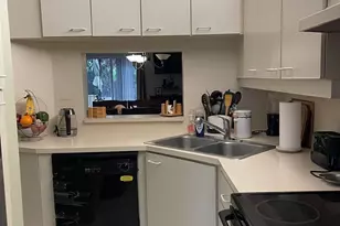 9520 SW 1st Pl, Coral Springs, FL 33071 - Photo 7