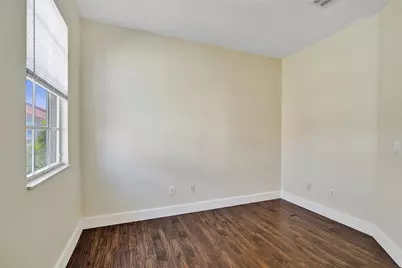 9075 Plymouth Place #9075, Tamarac, FL 33321 - Photo 23