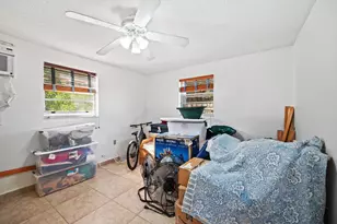 466 E 62nd St, Hialeah, FL 33013 - Photo 23