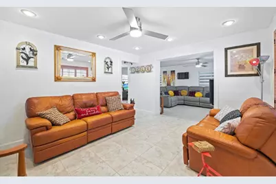 466 E 62nd Street, Hialeah, FL 33013 - Photo 5