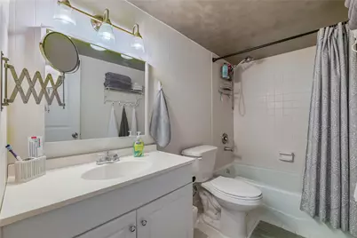 3920 Inverrary Boulevard #404-C, Lauderhill, FL 33319 - Photo 25