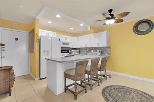 1560 McKinley St, Hollywood, FL 33020 - Photo 3