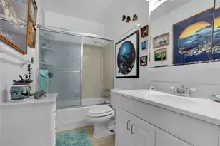 1560 McKinley St, Hollywood, FL 33020 - Photo 9