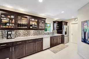 2649 NE 27th Terrace, Fort Lauderdale, FL 33306 - Photo 11