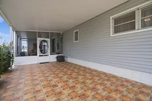 5555 Lakeshore Dr, Fort Lauderdale, FL 33312 - Photo 5