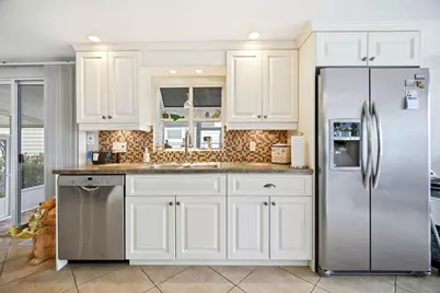 5555 Lakeshore Drive, Fort Lauderdale, FL 33312 - Photo 25