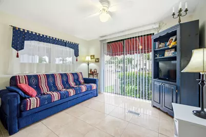 5555 Lakeshore Drive, Fort Lauderdale, FL 33312 - Photo 37