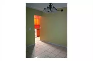 2605 W 67th Pl, Hialeah, FL 33016 - Photo 7