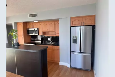 900 Bay Drive #513, Miami Beach, FL 33141 - Photo 3