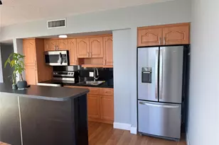 900 Bay Dr, Miami Beach, FL 33141 - Photo 3