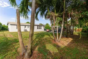1475 7th St, West Palm Beach, FL 33401 - Photo 7