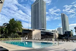 [Address not provided], Hallandale Beach, FL 33009 - Photo 23