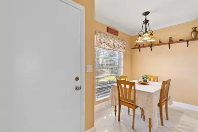 8729 Chevy Chase Drive #145, Boca Raton, FL 33433 - Photo 7