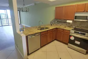 6735 Coral Lake Dr, Pompano Beach, FL 33063 - Photo 3