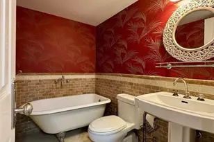 7653 NW 79th Ave, Tamarac, FL 33321 - Photo 5