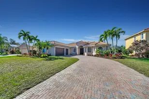 2202 SW Golden Bear Way, Palm City, FL 34990 - Photo 5