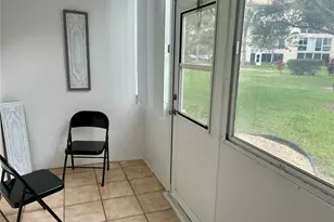 2301 Lucaya Ln, Pompano Beach, FL 33066 - Photo 23