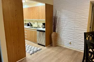 2301 Lucaya Ln, Pompano Beach, FL 33066 - Photo 7