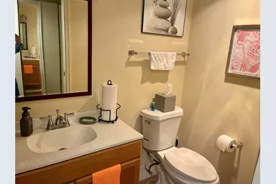 2301 Lucaya Lane #F1, Pompano Beach, FL 33066 - Photo 11