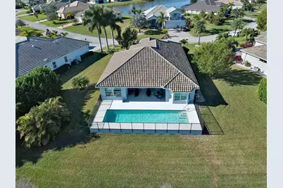 4793 Four Lakes Circle, Vero Beach, FL 32968 - Photo 3