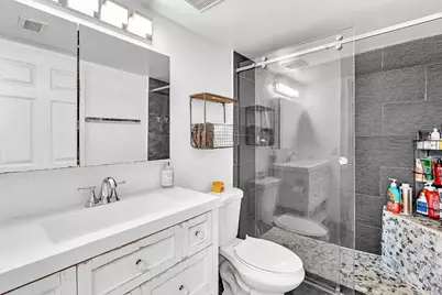 2131 SE 10th Avenue #1117, Fort Lauderdale, FL 33316 - Photo 5