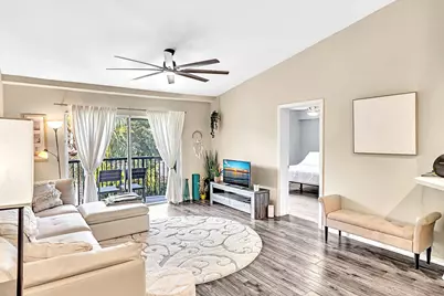 2131 SE 10th Avenue #1117, Fort Lauderdale, FL 33316 - Photo 1